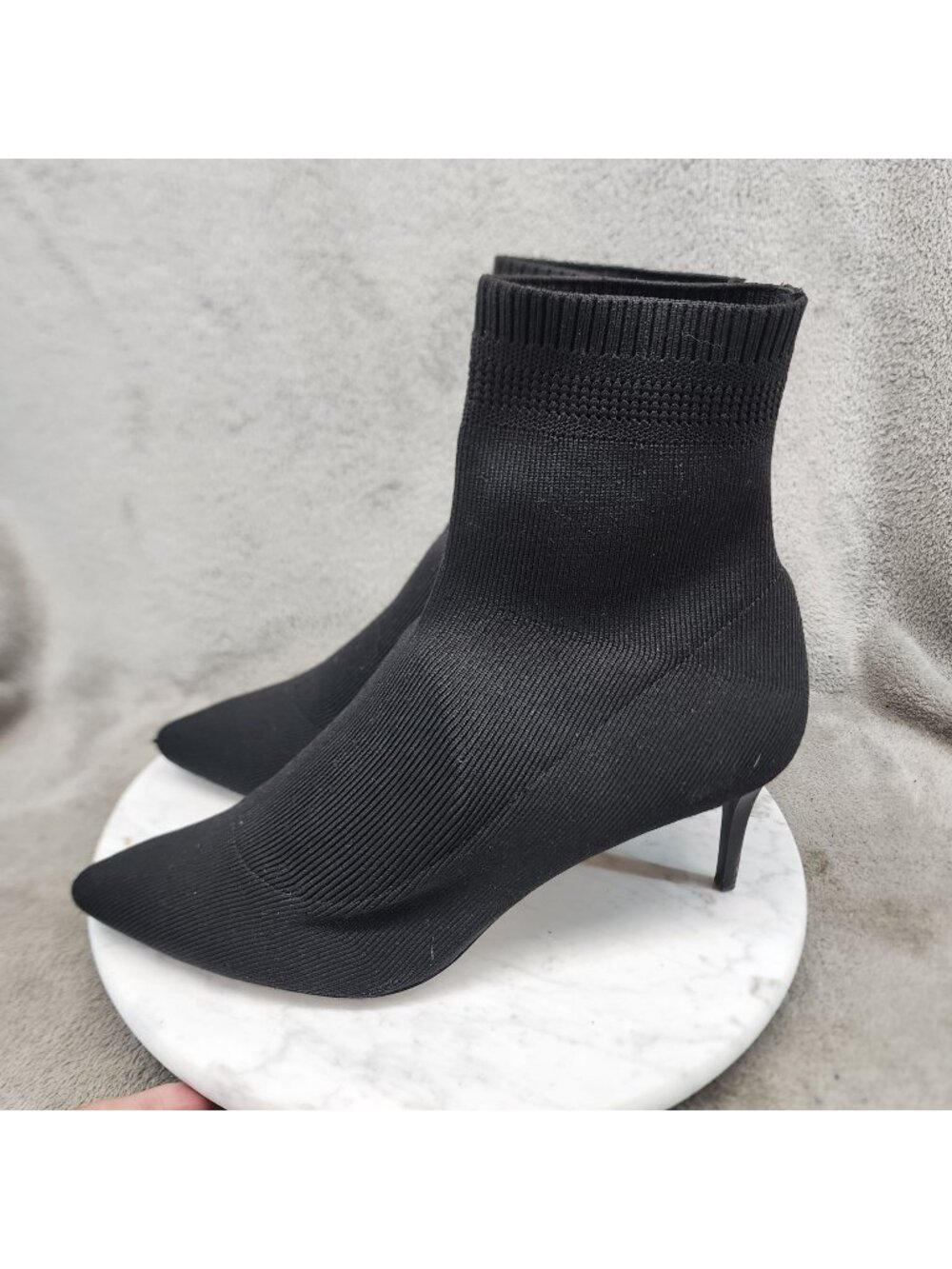 PLV Shoes Womens Size 9 Daphne Black Knit Ankle Booties *Read*